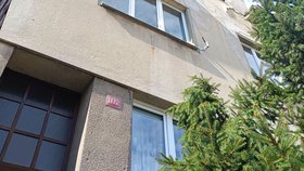K bodnému útoku, který skončil smrtí Radka, došlo ve třetím patře tohoto domu.