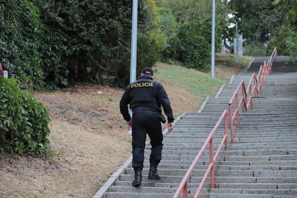 Kriminalisté vyjížděli 27. září ke smrti muže v pražské Libni.