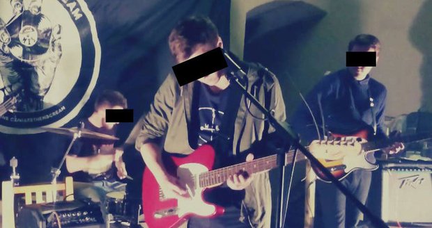 Náhlá smrt zpěváka Honzy (†26) na festivalu: Jeho kapela poslala dojemný vzkaz