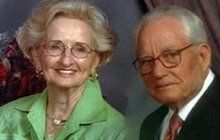 74 let byli manželé, zemřeli v jeden den!