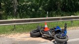 Děsivý nález na Nymbursku: Řidič našel v příkopu mrtvého motorkáře