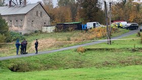 Po střelbě ve Smržovce dva mrtví a jeden zraněný, podezřelého policie zadržela