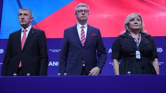 Andrej Babiš obhájil pozici předsedy ANO, kampaň jede na plné obrátky