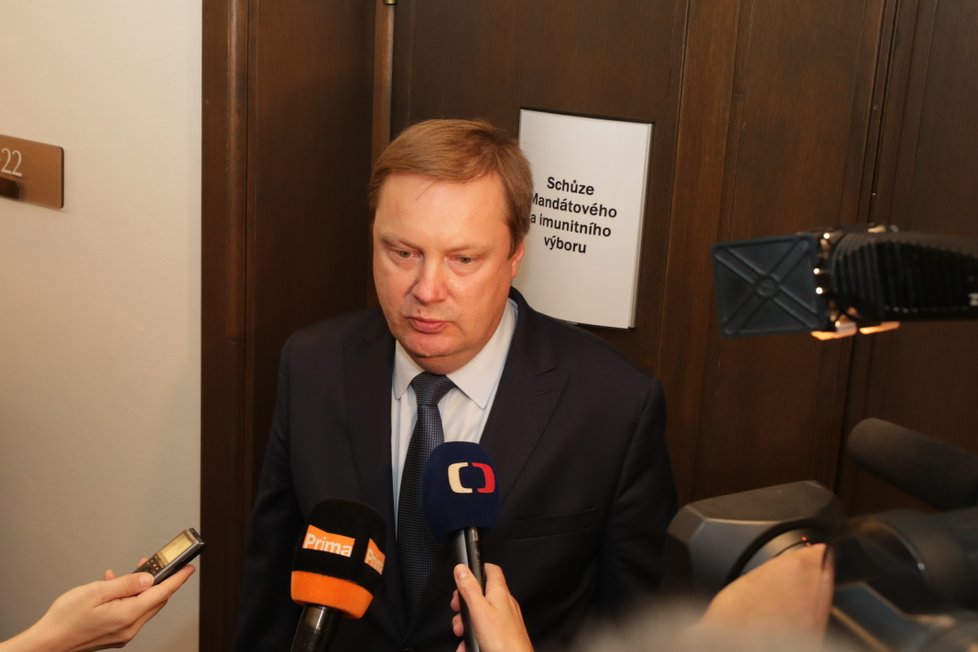 Vydání Andreje Babiše doporučil imunitní výbor.