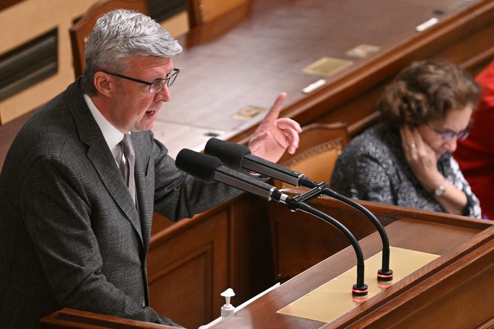 Poslanci rozhodnou o zrušení EET. Bývalý superministr Karel Havlíček (ANO)