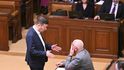 Řádná schůze Sněmovny (21. 2. 2023). Na snímku Tomio Okamura (SPD) a Jaroslav Faltýnek (ANO).