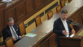 Jednání Sněmovny o prodloužení nouzového stavu: Předseda SPD Tomio Okamura