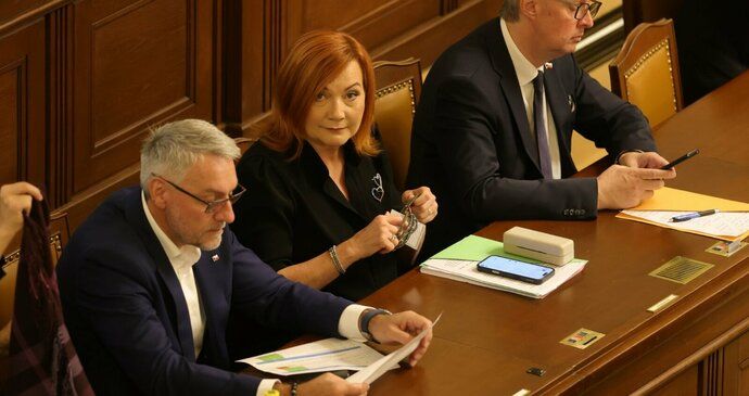 Jednání Sněmovny: Alena Schillerová (ANO) (25.8.2026)