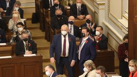Ustavující schůze: Radek Vondráček (ANO) neuspěl v 1. ani 2. kole volby místopředsedy Sněmovny. Na snímku s Janem Bartoškem (10.11.2021).