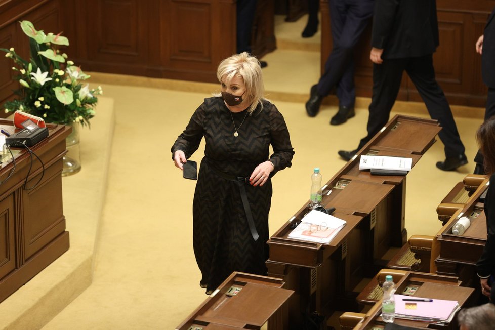 Jednání Sněmovny: Volba šestého místopředsedy. Na snímku Alena Schillerová (ANO) (26.1.2022)