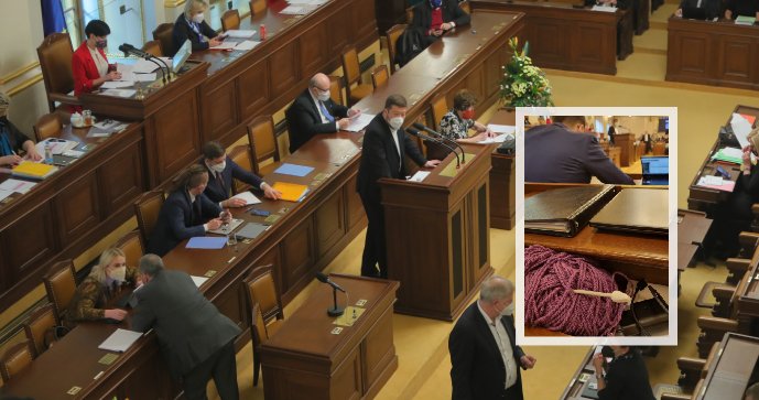 Jednání Sněmovny o pandemickém zákoně: Poslankyně si na dlouhé projevy přinesla pletení (15.2.2022)