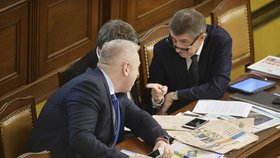 Debata o migraci: Andrej Babiš (ANO) s Milanem Chovancem a Lubomírem Zaorálkem (ČSSD) ve Sněmovně