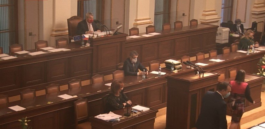 Sněmovna bude hlasovat o rozpočtu. (18.12.2020)