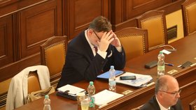 Mimořádná schůze Sněmovny: Ministr financí Zbyněk Stanjura (ODS) (4.5.2022)