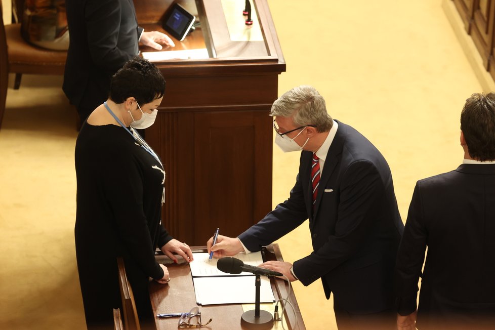 Skládání poslaneckých slibů ve Sněmovně: Karel Havlíček (ANO) (8.11.2021)