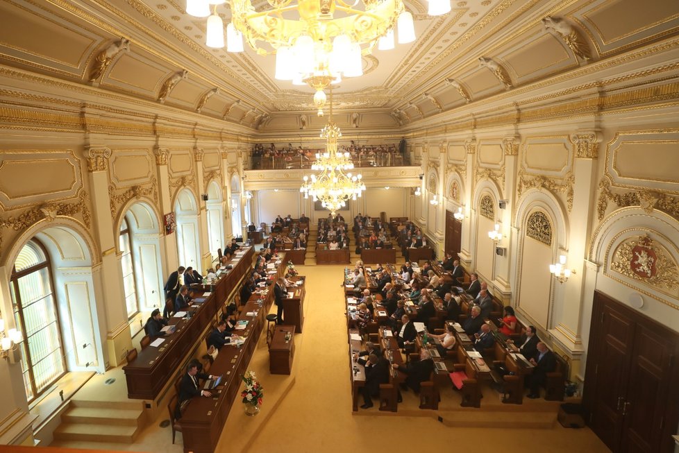 Jednání Poslanecké sněmovny