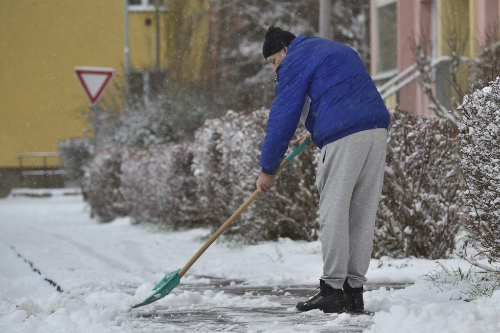 Husté sněžení v Česku (4.12.2021)