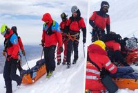 Z vrcholu Sněžky se zřítil mladý muž: Padal 400 metrů!