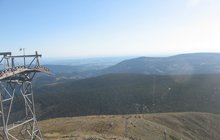 Turisté v Krkonoších přistihli snědého muže, jak Nikol odřezává hlavu!