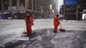 Blizzard Stella zasypal New York sněhem