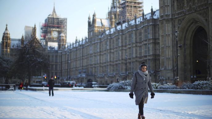 Britské ostrovy zasáhla bouře Emma. Celá země se potýká s nejhorší sněhovou kalamitou za posledních 30 let