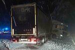 Noční sníh zaskočil řidiče i na jižní Moravě.