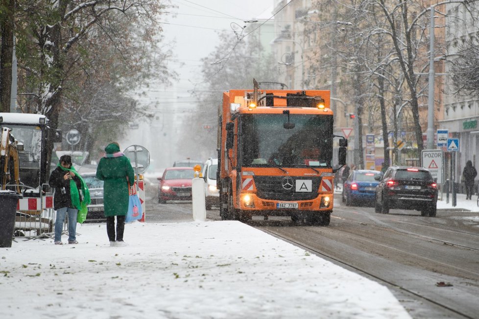 Nasněžilo i v Praze (12. 12. 2022).