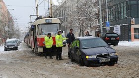 Nehoda v pražských Holešovicích