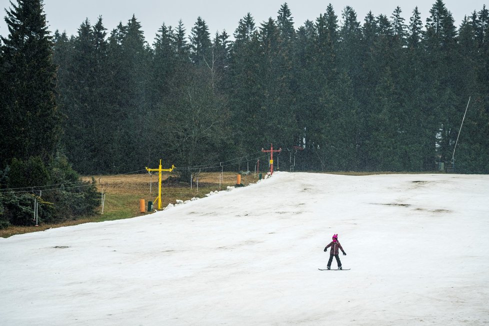 Tání sněhu na Jablonecku (5. 1. 2022)