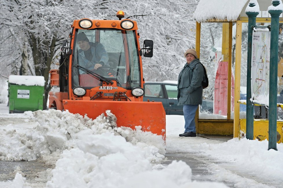 Takhle sníh „zvařil“ Česku před pár dny