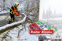 Sníh v Česku: Teploty klesnou až k -15 °C, hrozí další kalamita? Sledujte radar Blesku