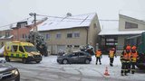Sníh zasypal jižní Moravu: Desítky nehod, MHD někde nestaví, spoje mají zpoždění