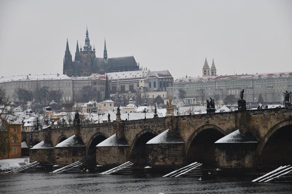 Prosinec má být teplotně nadprůměrný. Nejchladněji by mělo být v týdnu před Vánocemi. Naopak v příštím týdnu mohou teploty dosáhnout až 11 stupňů. (ilustrační foto)