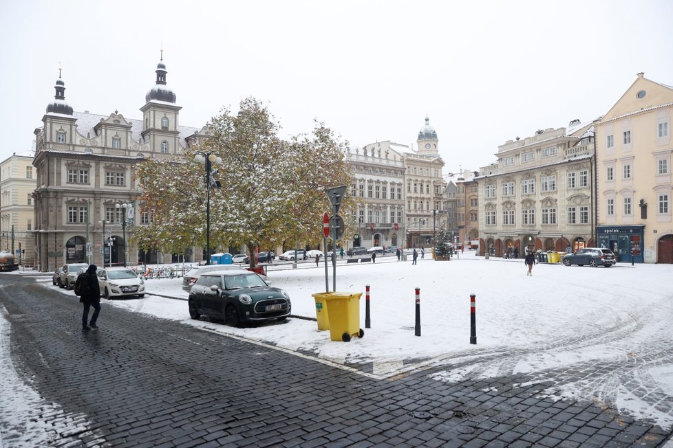 Zasněžená Praha