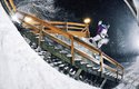 Nose Press - trik na railu/ slides - stylový a pocitový trik, ve kterém sjíždí rider rail s vahou na přední straně prkna