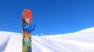 Snowboarding upadá. Nejsou sponzoři ani sníh