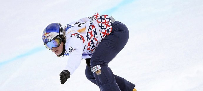 Olympijská šampionka ze SočiEva Samková dnes ve finále snowboardcrossu upadla a skončila šestá stejně jako před týdnem na mistrovství světa
