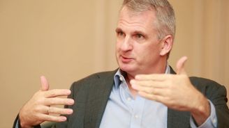 Historik Timothy Snyder: Brexit? Nepřátelé Unie budou jásat!