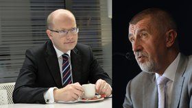 Premiér Bohuslav Sobotka (ČSSD, vlevo) a vicepremiér Andrej Babiš (ANO) jsou teď na kordy.