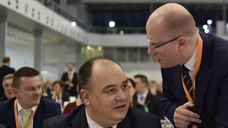 Sobotka chce požadavky stávkujících řidičů vyřešit rozpočtovou rezervou