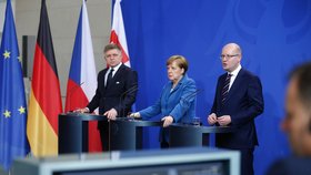 Setkání Bohuslava Sobotky, Roberta Fica a Angely Merkelové