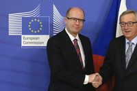 Šéf Evropské komise Juncker: Sobotka mě zapřísahal, ať neodcházím z funkce