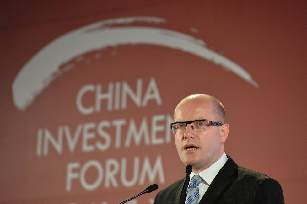 Premiér Bohuslav Sobotka při svém zahajovacím projevu na Čínském investičním fóru v Praze