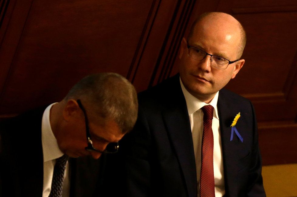 Bohuslav Sobotka je na návštěvě v Lucembursku. Na schůzce se Zemanem v Liberci ho nejspíš zastoupí Milan Chovanec