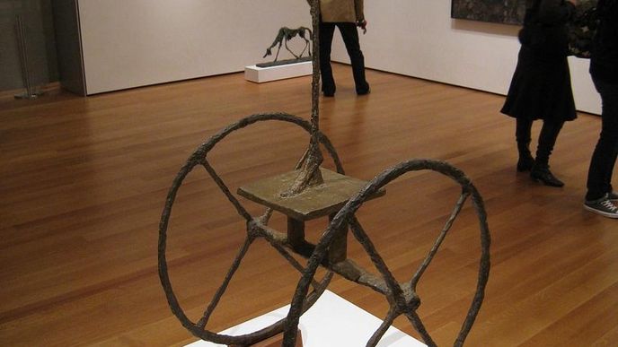 Socha Alberta Giacomettiho Chariot (Kočár)