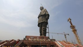 V Indii vznikla nejvyšší socha na světě.