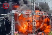 Mohutný požár v ruském letovisku Soči: Hořel sklad s palivem, útočil kamikadze dron?