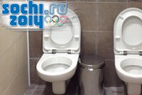 Plýtvání penězi v Soči: Dva záchody v jedné kóji!