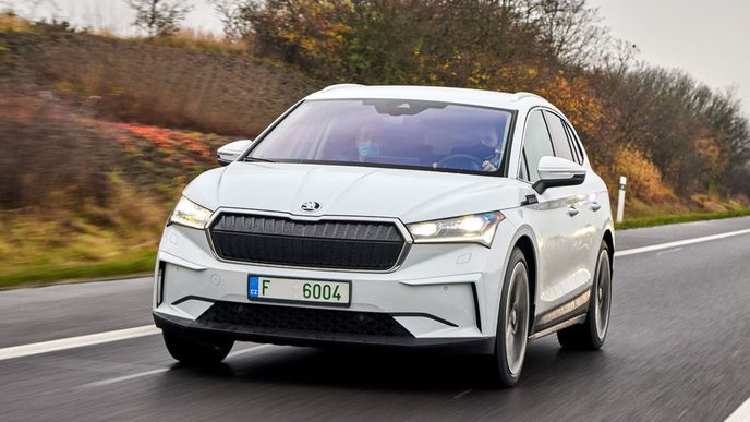 Elektromobilů na trhu přibývá: Škoda Enyaq iV.