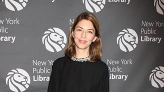 Nenápadná módní ikona Sofia Coppola: Co se od ní můžete naučit?